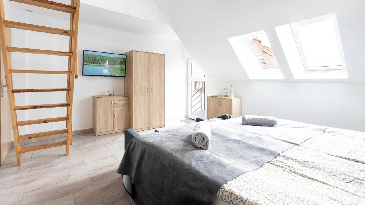 Galeon Apartamenty Mikołajki Exteriör bild