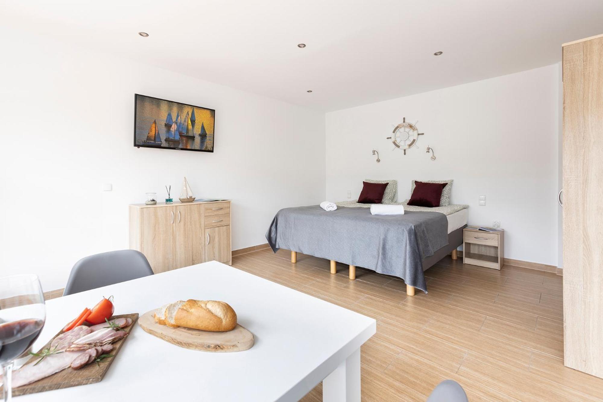 Galeon Apartamenty Mikołajki Exteriör bild