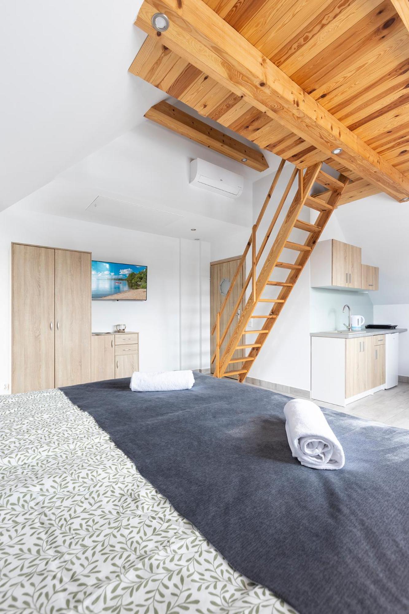 Galeon Apartamenty Mikołajki Exteriör bild