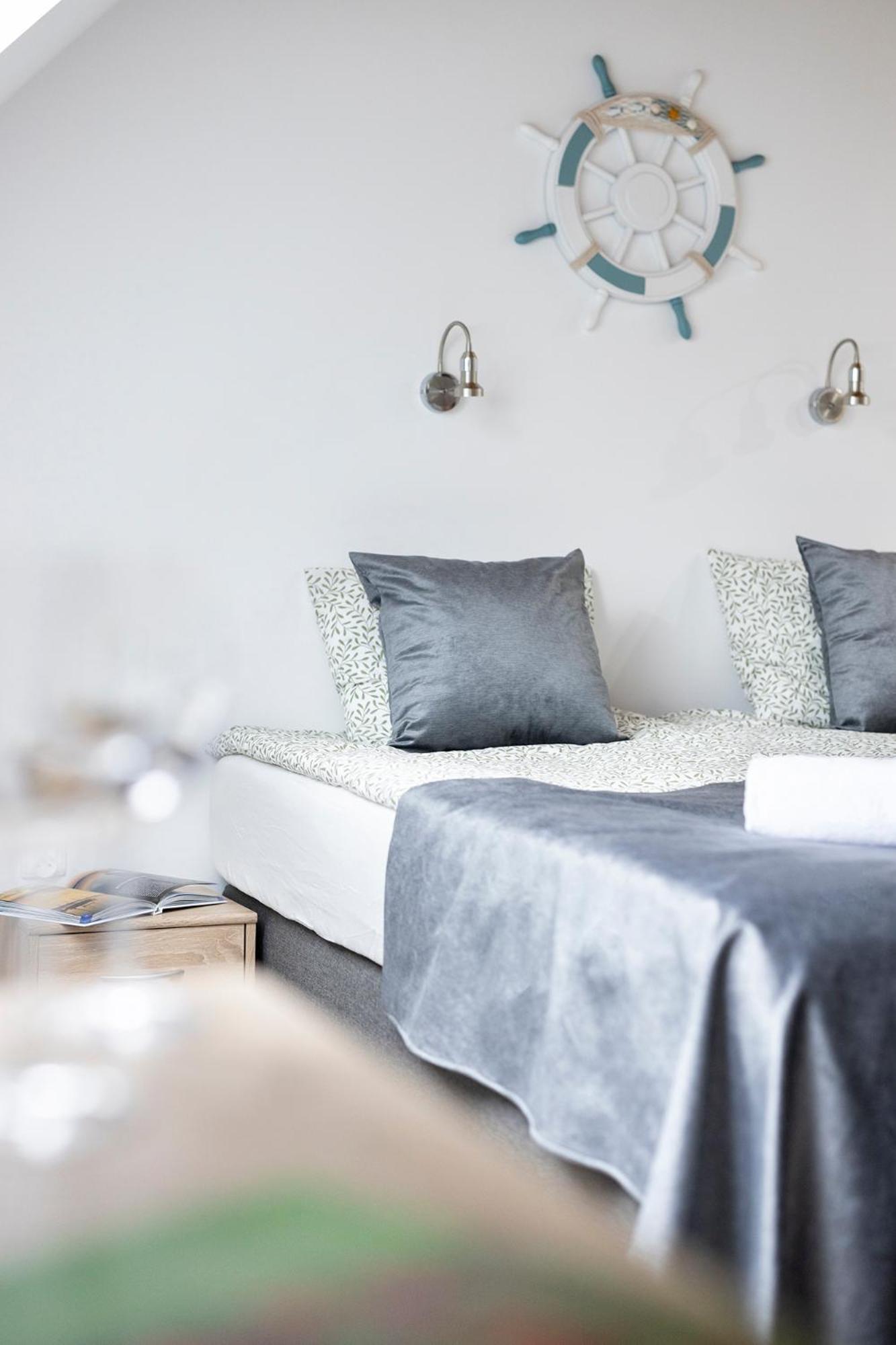 Galeon Apartamenty Mikołajki Exteriör bild