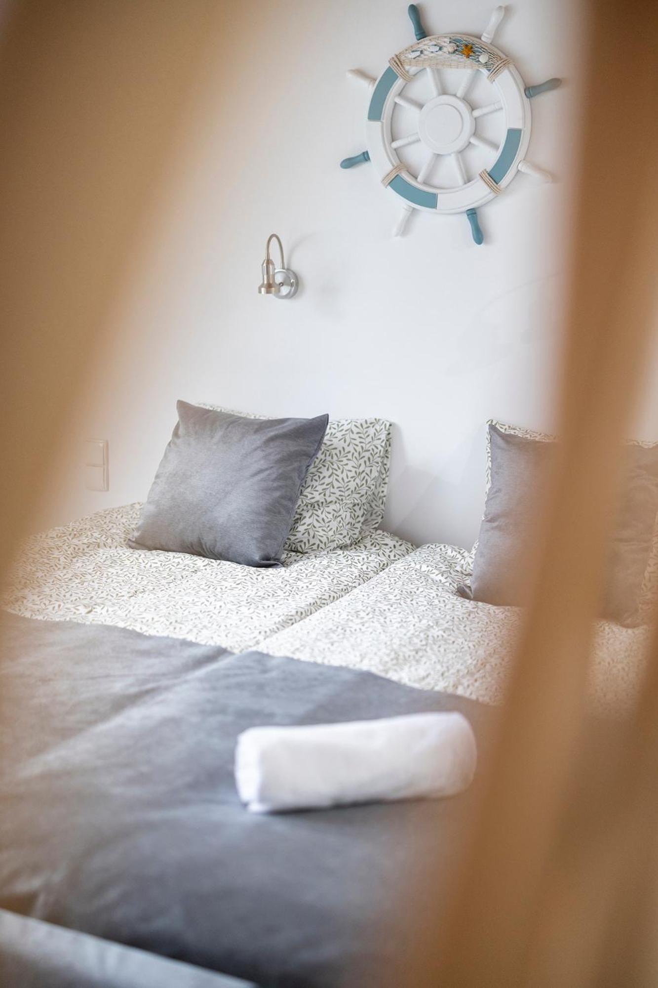 Galeon Apartamenty Mikołajki Exteriör bild